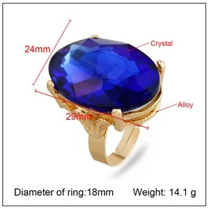 Dettaglio anello in cristallo blu 24x29mm con fascia dorata e specifiche dimensionali