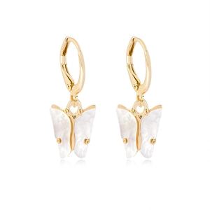 Elegante Koreaanse gouden oorringen met witte vlinderhangers voor een moderne vrouwelijke look