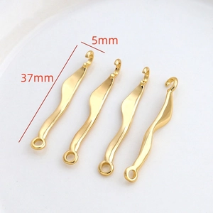 Detail of 37mm 14k gold plated S-shaped jewelry connector with size measurements
