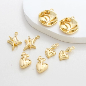 Copper Gold Plated Heart Flower Star Pendants For DIY Jewelry Making Accessories Rhinestone Electroplated Color Preservation Charms