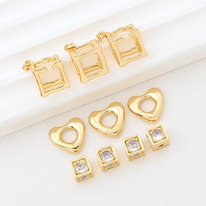 18K Gold Plated Copper Hollow Square Frame Heart Pendant Zircon Spacer Beads For DIY Necklace Bracelet Making Jewelry Accessories