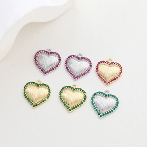 Gold Plated Copper Heart Zircon Pendant Exquisite Heart Shaped DIY Jewelry Accessories For Necklace Bracelet Earrings Making