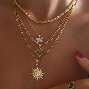 Collar con Colgante de Acero Inoxidable Vintage Mano de Fátima Mariposa Sol Corazón Diente para Mujer Joyería de Cadena de Eslabones de Strass Dorado