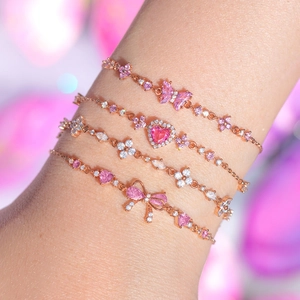 Süße Zirkonia Schleife Herz Schmetterling Anhänger Halskette Armband Für Damen Kupfer 14K Vergoldet Elegantes Schmuckset Geschenk