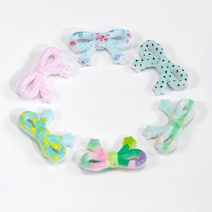 Bunte Acryl-Schleifenperlen mit verschiedenen Mustern für DIY-Schmuck und Handyketten