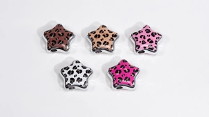 Perles en forme d'étoile avec motif léopard et bords métalliques pour la création de bijoux