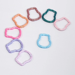 Lot de 8 mousquetons en métal en forme d'ours colorés pour sacs et porte-clés DIY