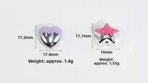Détails de breloques cœur violet et étoile rose avec dimensions et poids indiqués