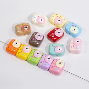 Bunte Acrylperlen in Kameraform mit Smile-Aufdruck für die DIY-Schmuckherstellung