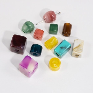 DIY colorful marble texture acrylic beads in square and round shapes for jewelry making