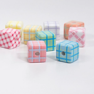 Colorful plaid acrylic cube beads with holes for DIY jewelry and phone chain making