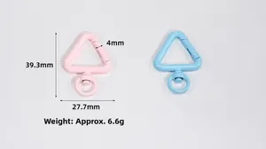 Macro view of triangle spring hooks with dimensions 39.3mm height and 27.7mm width