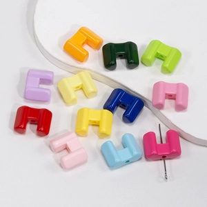 Colorful U-shaped acrylic beads for DIY necklaces and jewelry making accessories