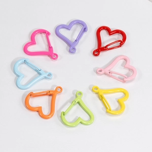 Lot de 8 anneaux à ressort colorés en forme de cœur pour porte-clés et bijoux DIY