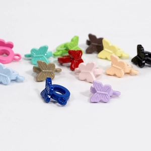 Kleurrijke legering vlinder hangers in diverse tinten voor het maken van DIY sieraden