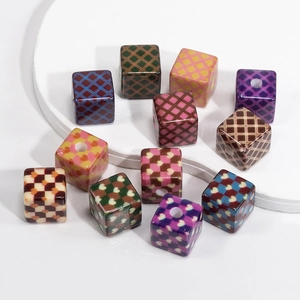 Mixed color acrylic leopard and checkered pattern square beads for DIY jewelry making