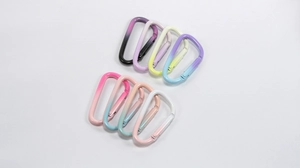 Close-up of 8 pieces of D-shaped macaron gradient alloy carabiners for DIY keychains