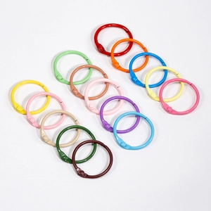 Anneaux de reliure en métal coloré pour bricolage et organisation de documents bureau