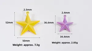 Detailed size and weight chart for colorful star charms in 52mm and 36mm variants