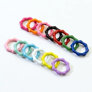 Colorful bamboo texture round spring ring buckles in thirteen vibrant paint colors