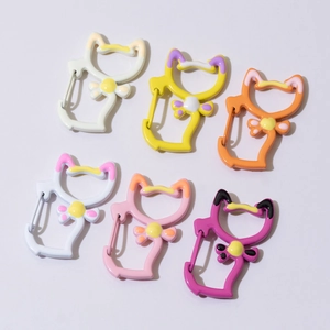 Hand-painted cat-shaped spring ring connectors in six vibrant colors for DIY keychains