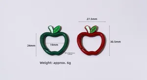Dettagli dimensionali per moschettoni a molla colorati a forma di mela in rosso e verde