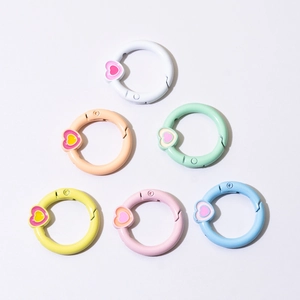 Anelli a molla colorati macaron con cuore per portachiavi fai-da-te e accessori