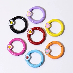 Set di 7 fibbie a molla colorate a forma di cuore per portachiavi e accessori fai da te