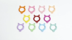 Assorted colorful cat shaped metal spring ring keychains for DIY jewelry making