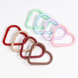 Colorful heart-shaped carabiners in 8 vibrant matte painted finishes for DIY keychains