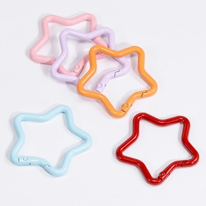 Star shaped colorful zinc alloy spring gate carabiner hooks for backpacks and keyrings