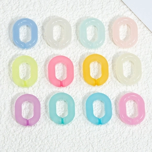 Kit di anelli per catena in acrilico satinato in colori macaron assortiti per gioielli fai-da-te
