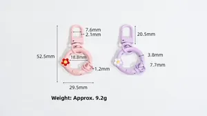 Detailed view of flower spring ring clasps with dimensions 52.5mm and weight 9.2g