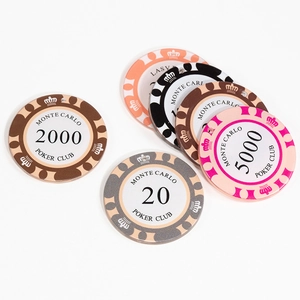 Pendenti chips da poker Monte Carlo in acrilico colorato con corona per chiavi DIY