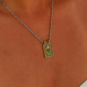 Fashionable gold-plated tarot heart pendant necklace with colorful braided cord for women