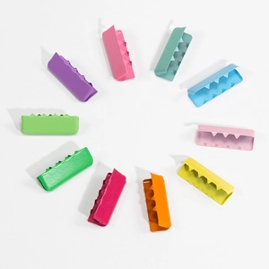 Bunte 25mm 30mm Metall-Bandenden und Kordelklemmen für DIY Schmuckherstellung Zubehör