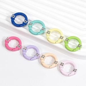 Set di 8 anelli a molla colorati con strass in lega per portachiavi e gioielli fai-da-te