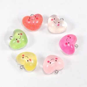Set di perline a cuore in acrilico con faccine sorridenti per accessori fai-da-te