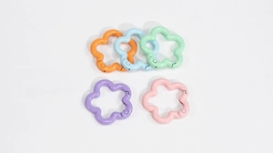Bunte Makronen-Blumen-Federringe für DIY-Schmuck und Schlüsselanhänger-Zubehör