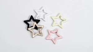 Star-shaped spring ring connectors in five colors for DIY keychain making