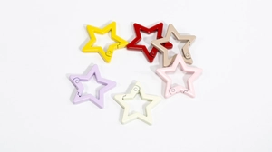 Star-shaped colorful alloy carabiners in Morandi tones with spring gate mechanism
