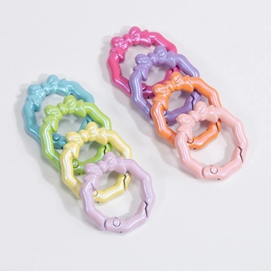 Portachiavi fai-da-te ottagonali colorati con fiocchi e fermagli a molla in 8 colori