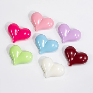 Perline colorate a cuore in acrilico macaron in 7 colori per gioielli e portachiavi