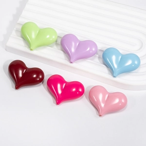 Perline colorate a forma di cuore in acrilico per gioielli fai-da-te e portachiavi