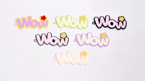 Sechser-Set bunte Wow-Buchstabenanhänger in Wolkenform für DIY-Schlüsselanhänger