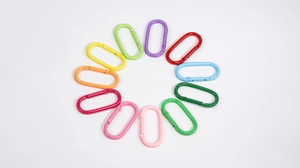Set di 12 moschettoni ovali colorati in metallo con chiusura a molla a scatto