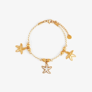 Seestern Charm Armband geflochten mit weißer Emaille und 18k vergoldeten Perlen