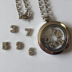 Collier Médaillon en Verre de Cuivre Avec Pendentif Numéro en Strass DIY Bijoux de Mode Minimaliste pour Femme