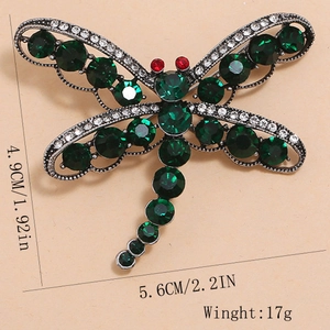 Broche libellule vintage avec strass émeraude et finition argentée pour pulls femmes