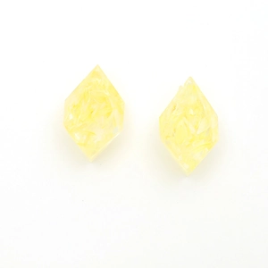 Rhombus S925 silver earrings with transparent yellow resin and real dried flowers